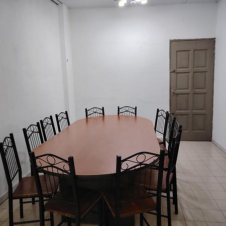 לומוט Prairie Villa Homestay מראה חיצוני תמונה