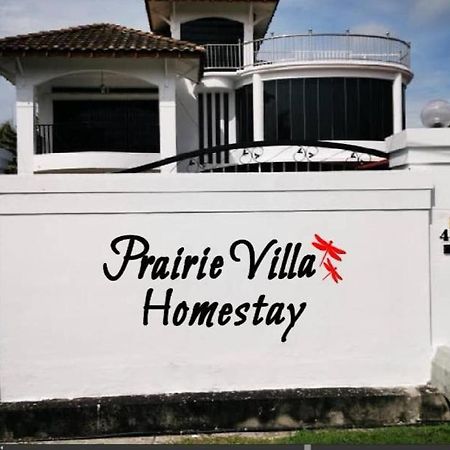 לומוט Prairie Villa Homestay מראה חיצוני תמונה