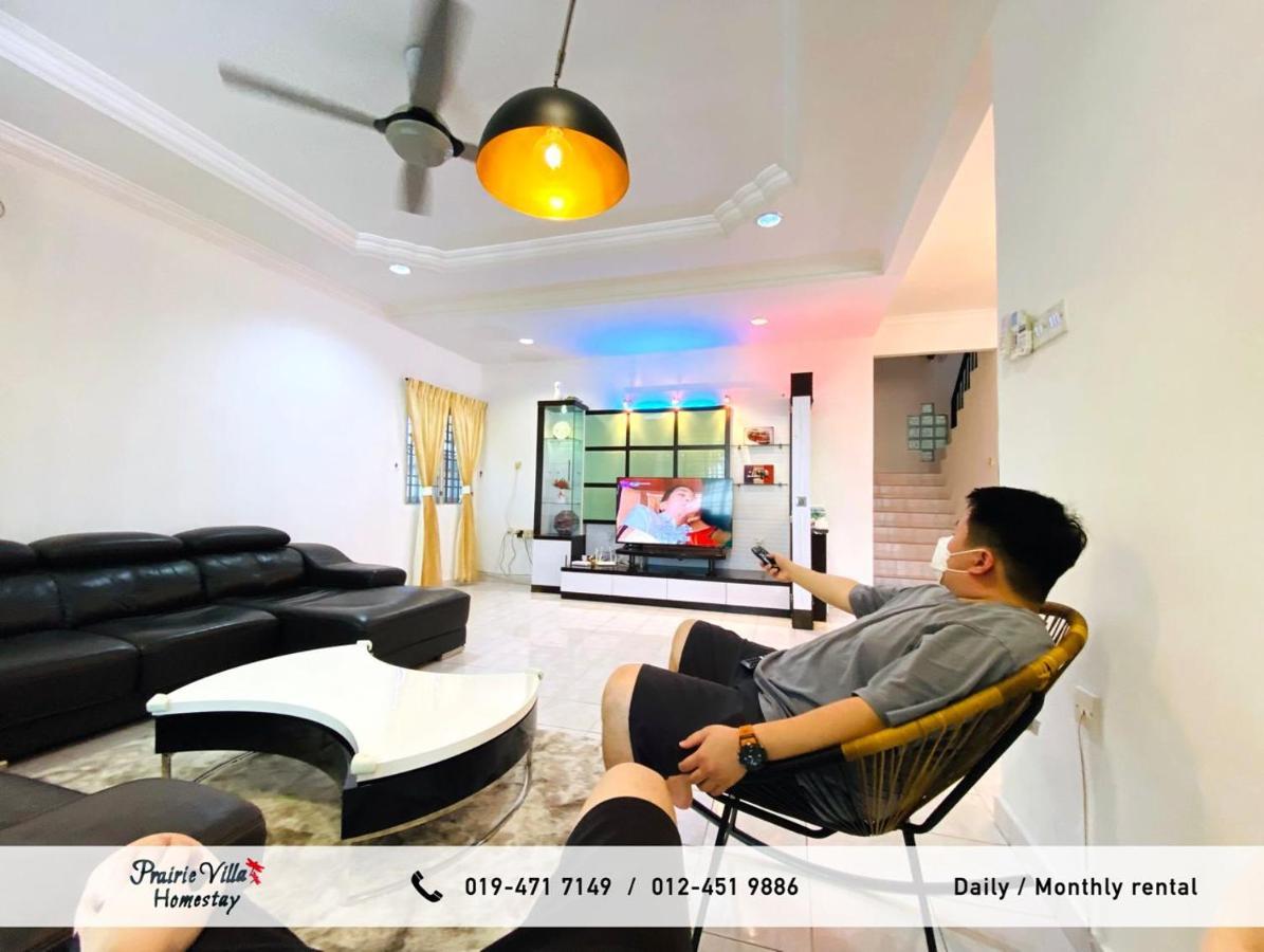 לומוט Prairie Villa Homestay מראה חיצוני תמונה